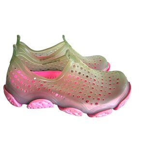 Lightweight Clear Kids Slip-On Water Shoes With Pink Soles Sz 5/6